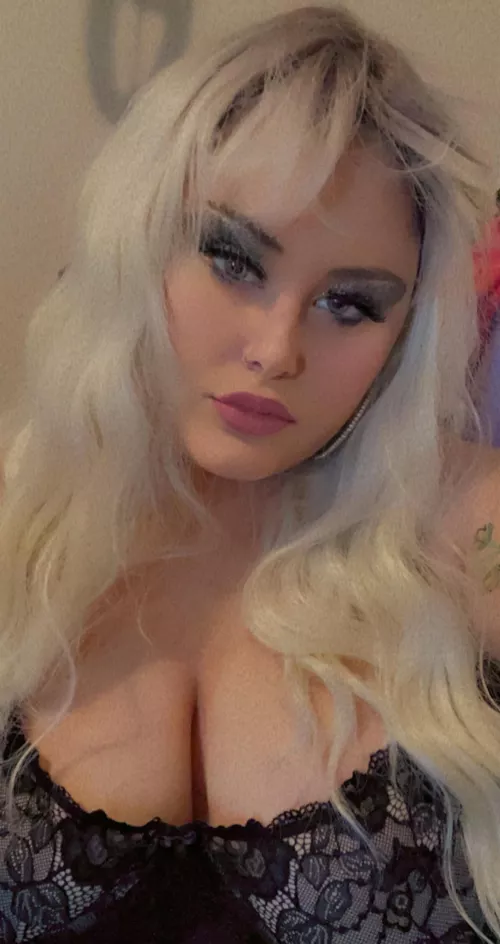 hey there 👋🏼 (OC) [F26]