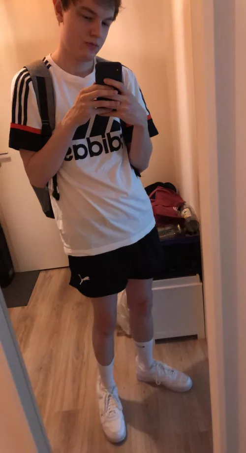 Heyy Im new here 👋