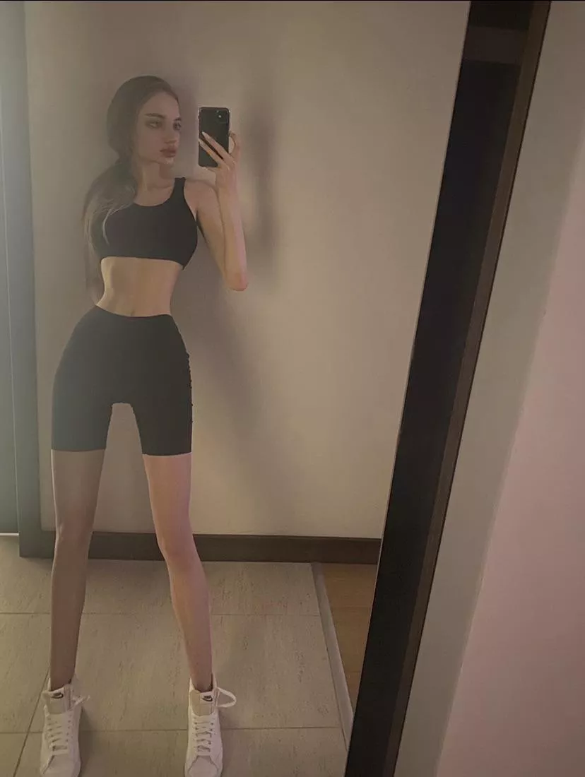 Hi, I wish u a playful mood🖤Link in bio