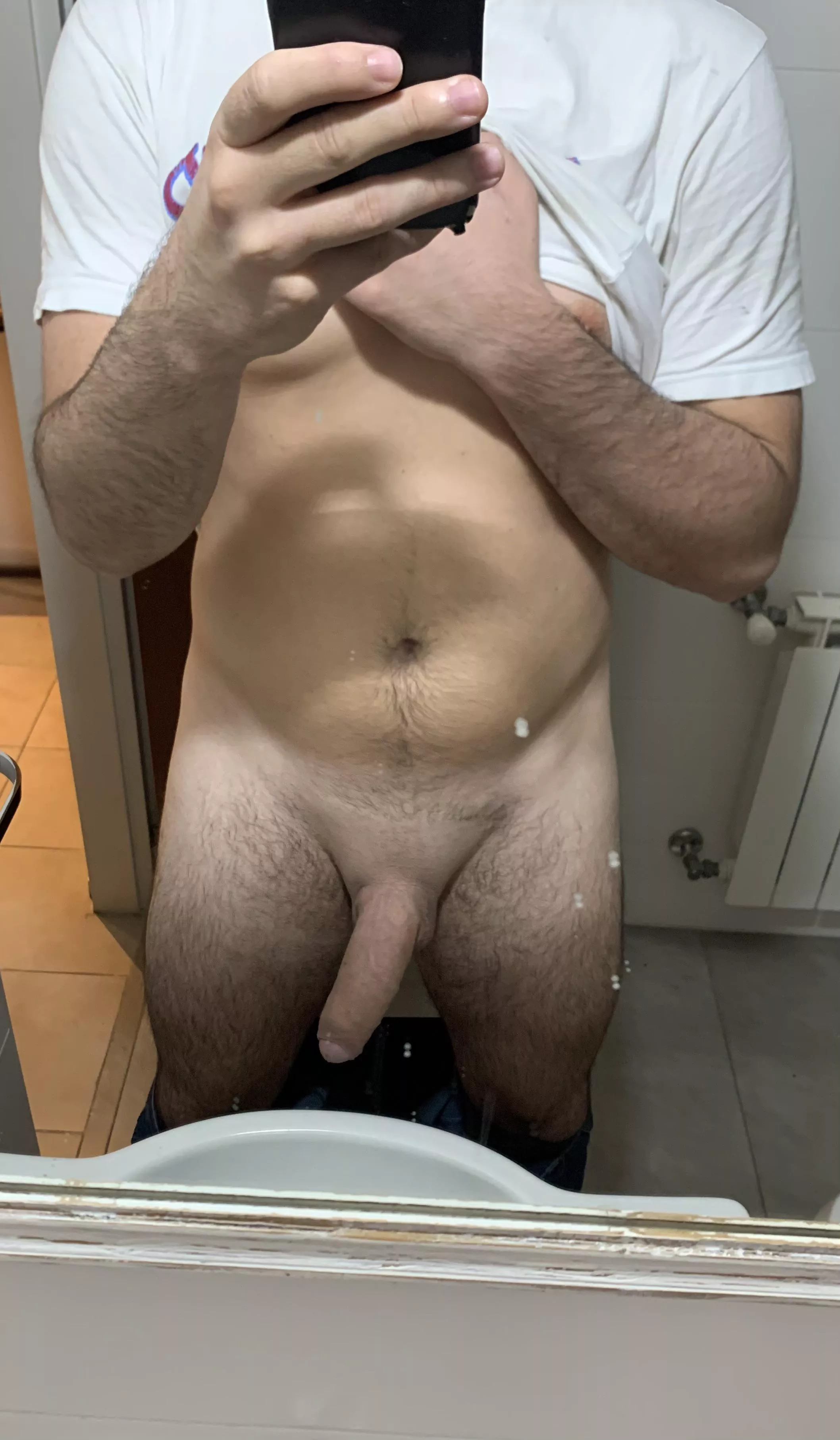 Hii im 23. Check out my free trial on OF. The link is in my profile. I can do whatever you want