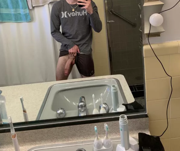Hmu 😏