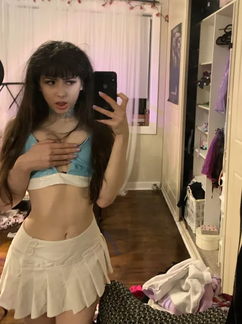 hold me like this 💙[18f]