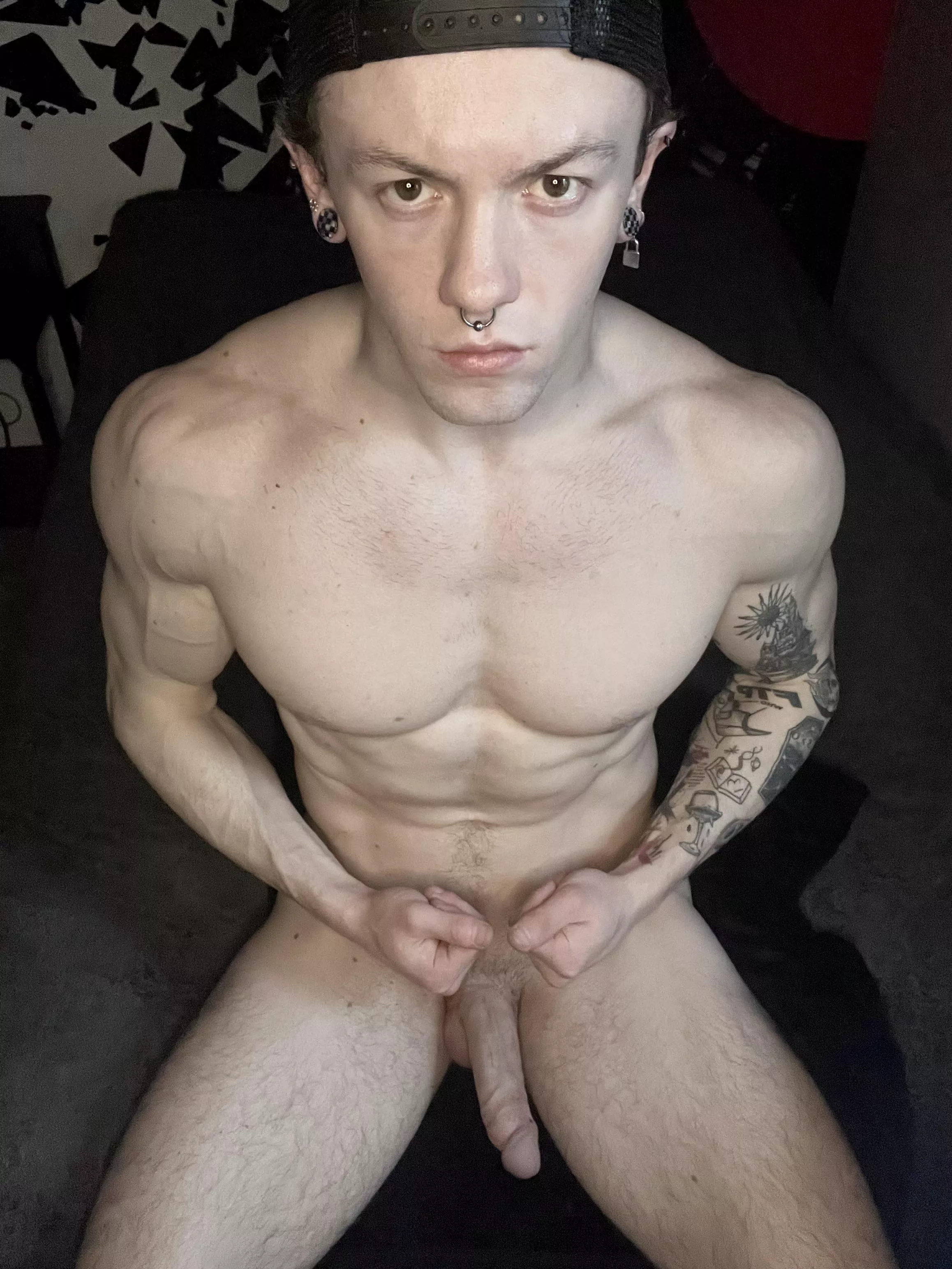 Hop on top pls! Hop on top pls!