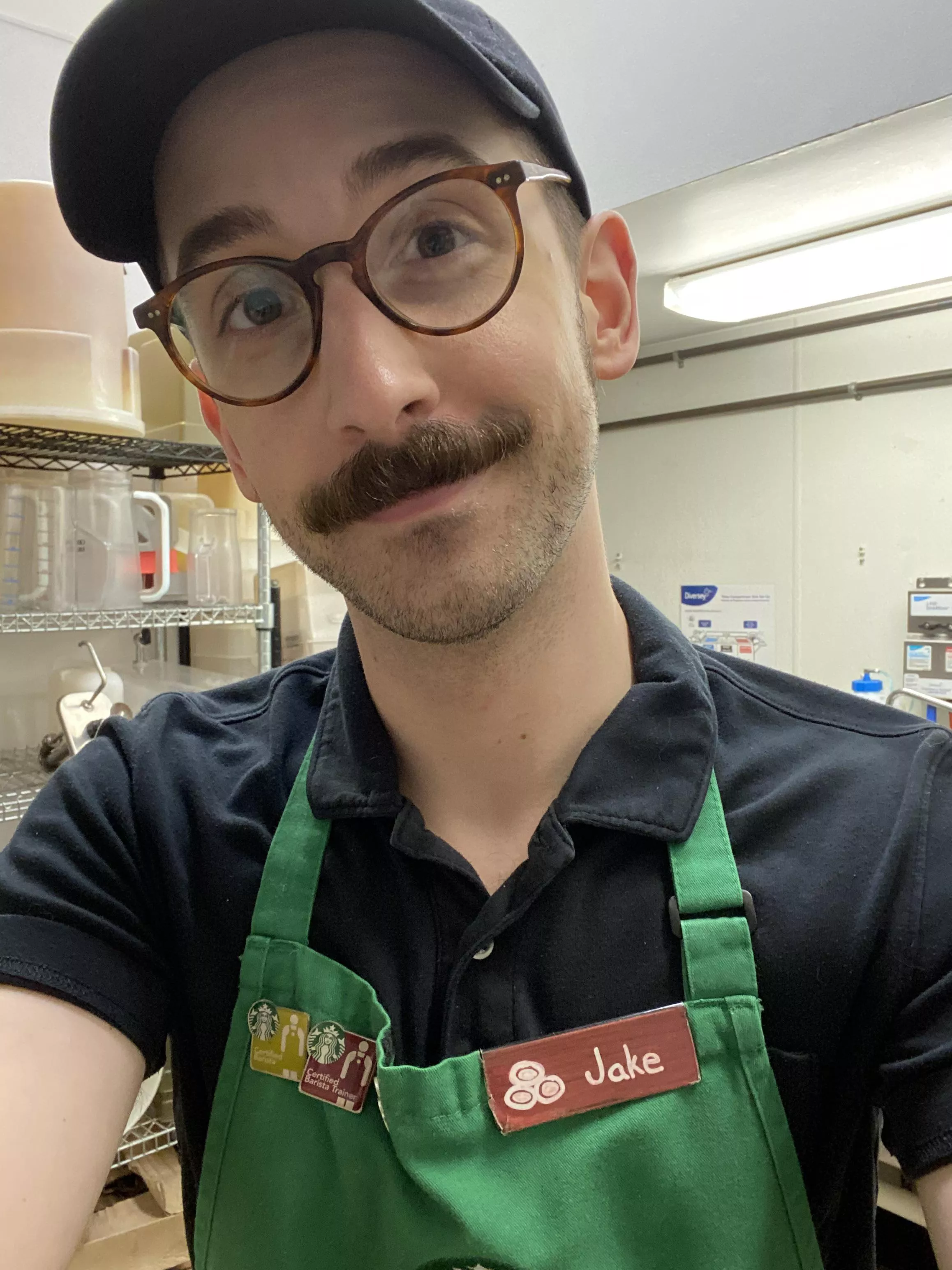 Hope you all have a good day back to work after the long weekend 💚