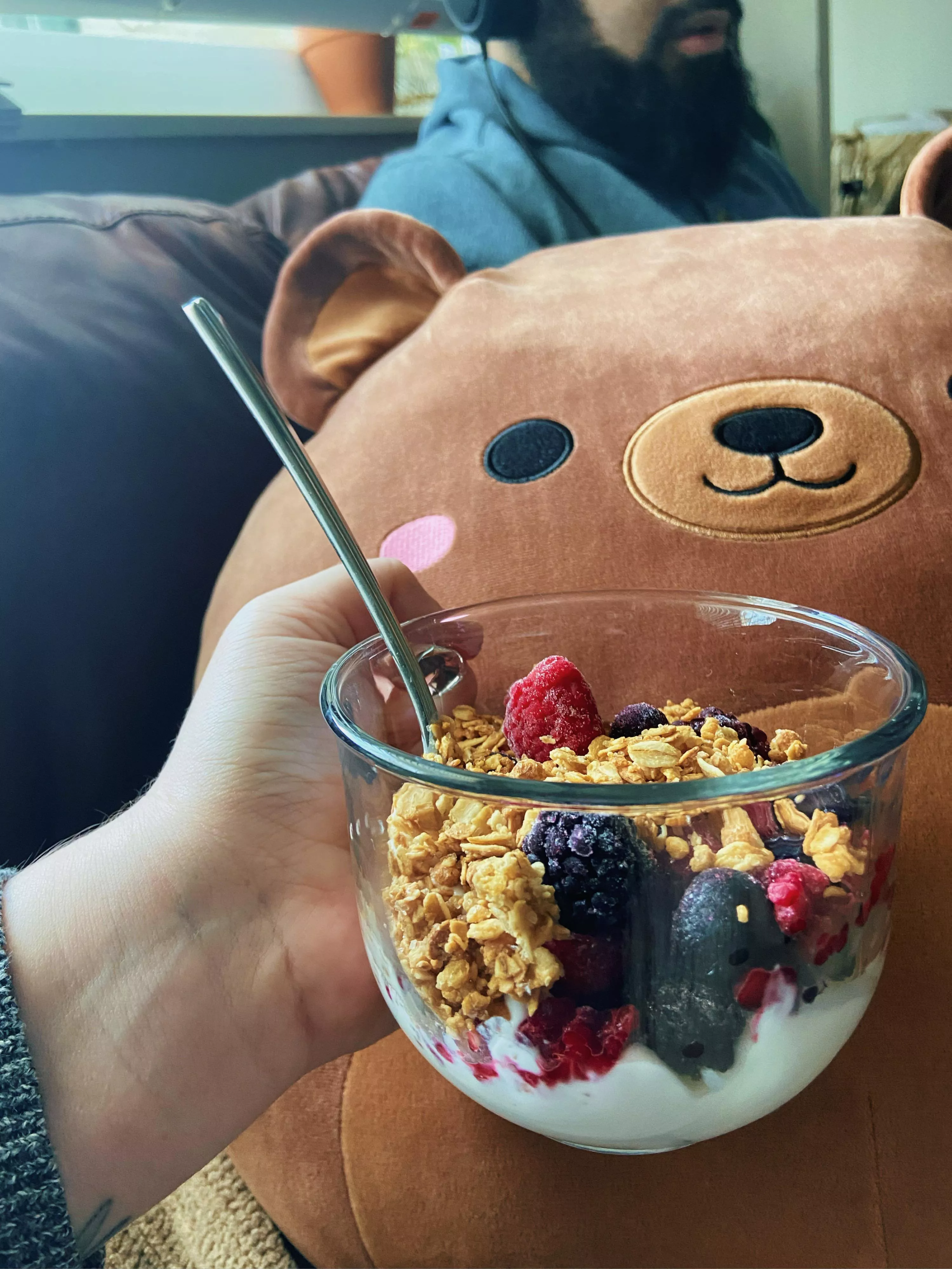 Hope you have a berry beary good week!!! Don’t forget to eat all of your meals today so we can be strong & healthy! I’m having nilla greek yogurt with berries & protein granola. Daddy is working hard while I eat breaky & snuggle with Omar