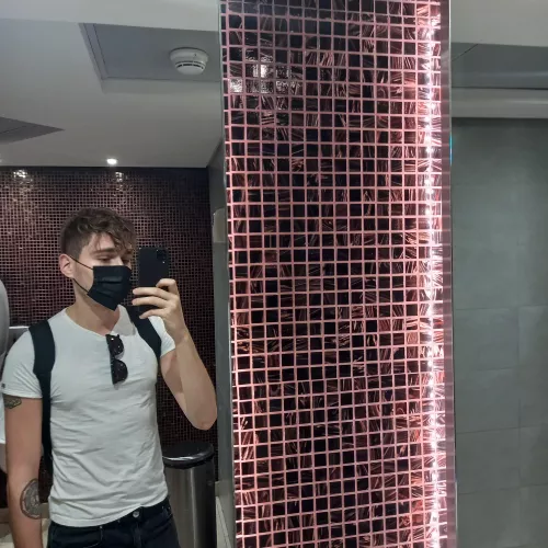 hot day in dubai 😅