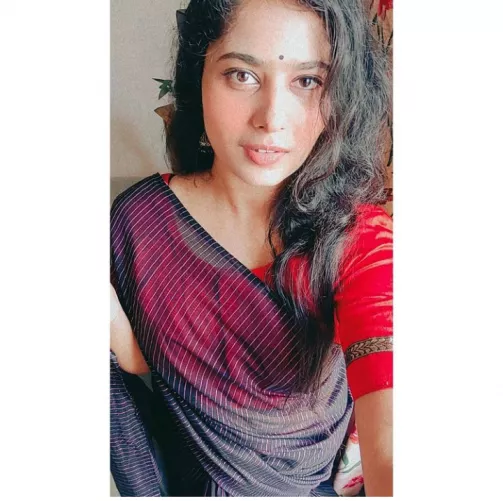 How do I look? 🙈 (F) married desi girl , telegram- slidingslapper