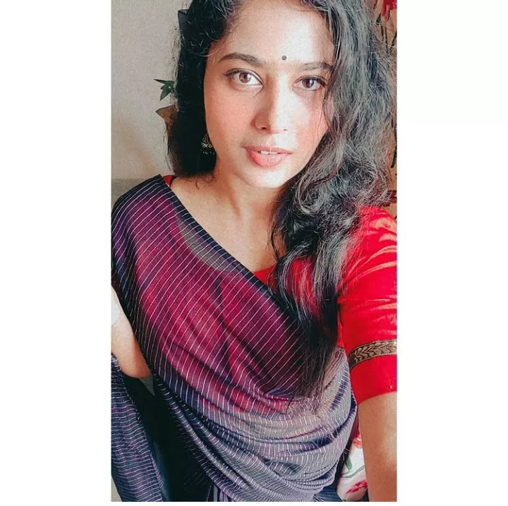 How do I look? 🙈 (F) married desi girl , telegram- slidingslapper