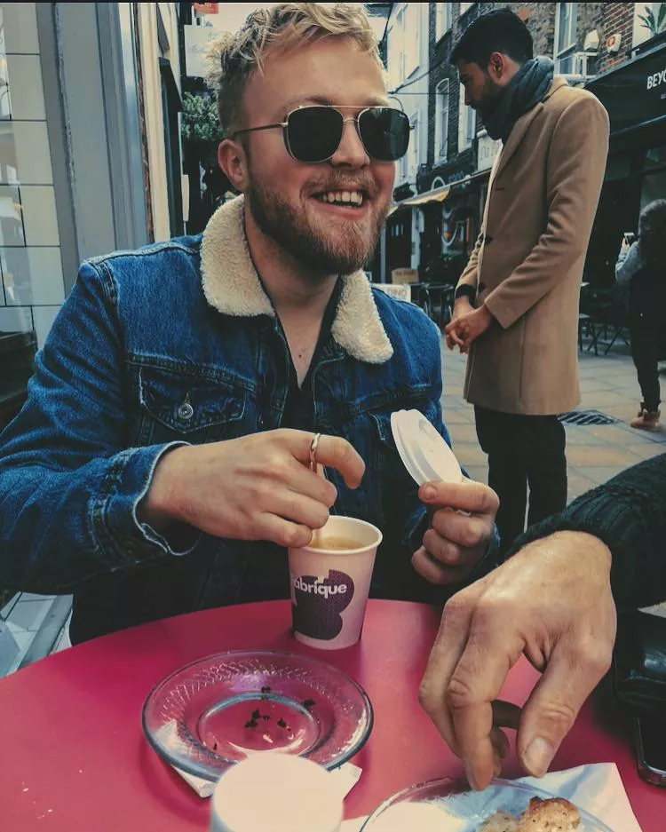 How do I look? How do I look?