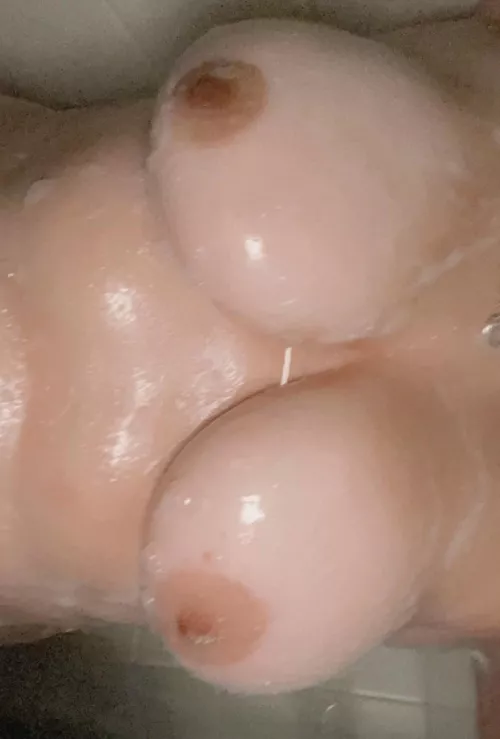 How do my tits look?