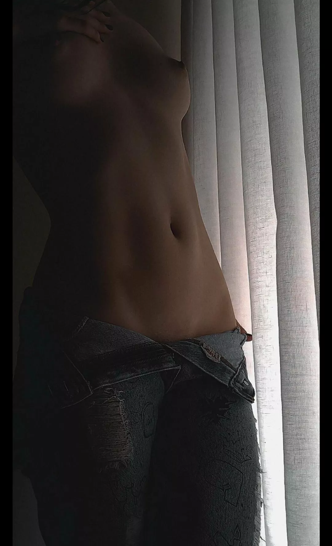 How does a flat 18yo latina for your date tonight?