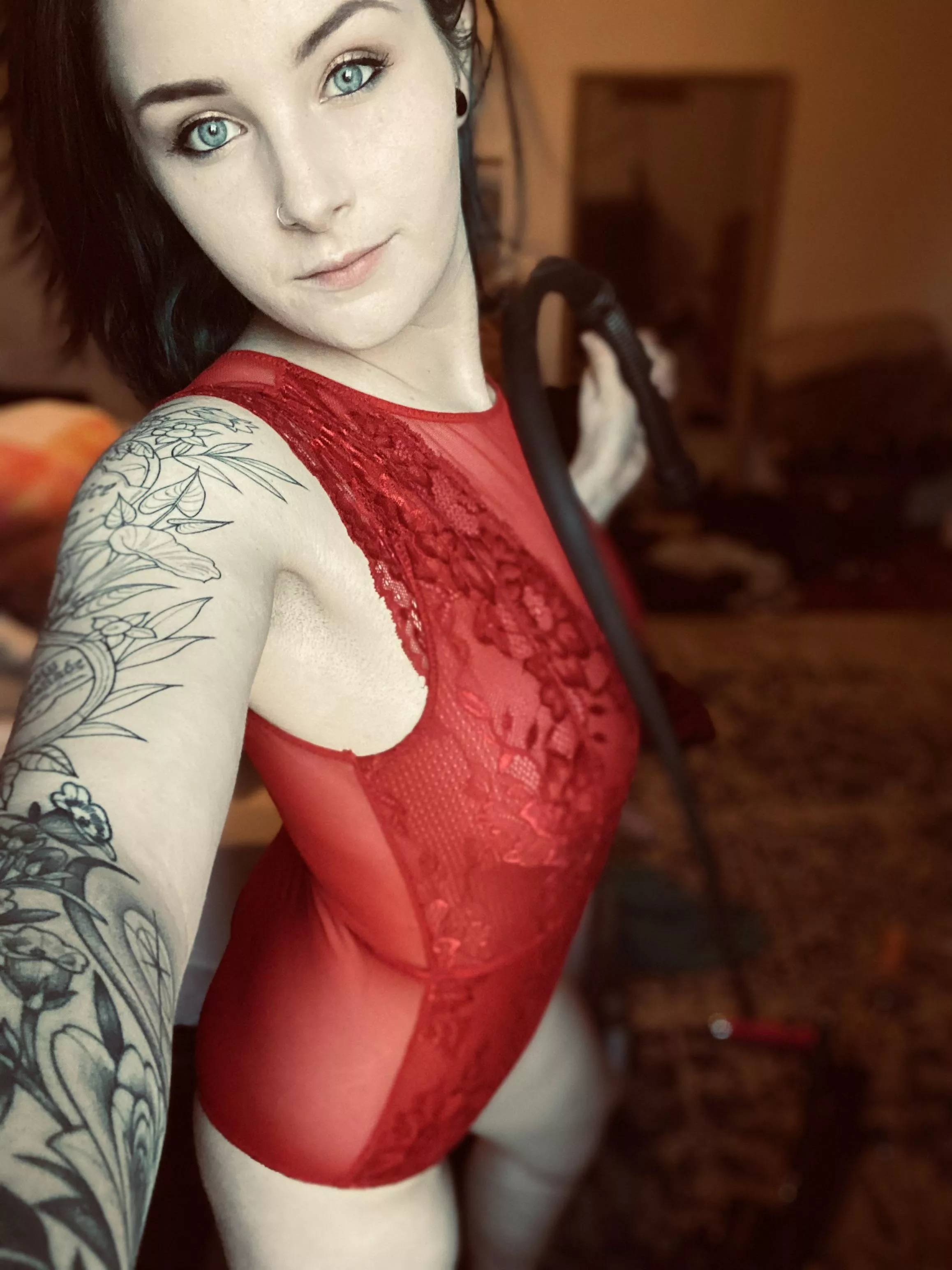 How many whips till I break you 🖤