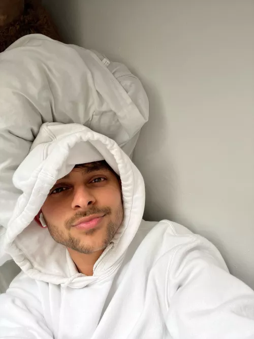 How was ur weekend? π€©π€ͺ DMs are open! βΊοΈ