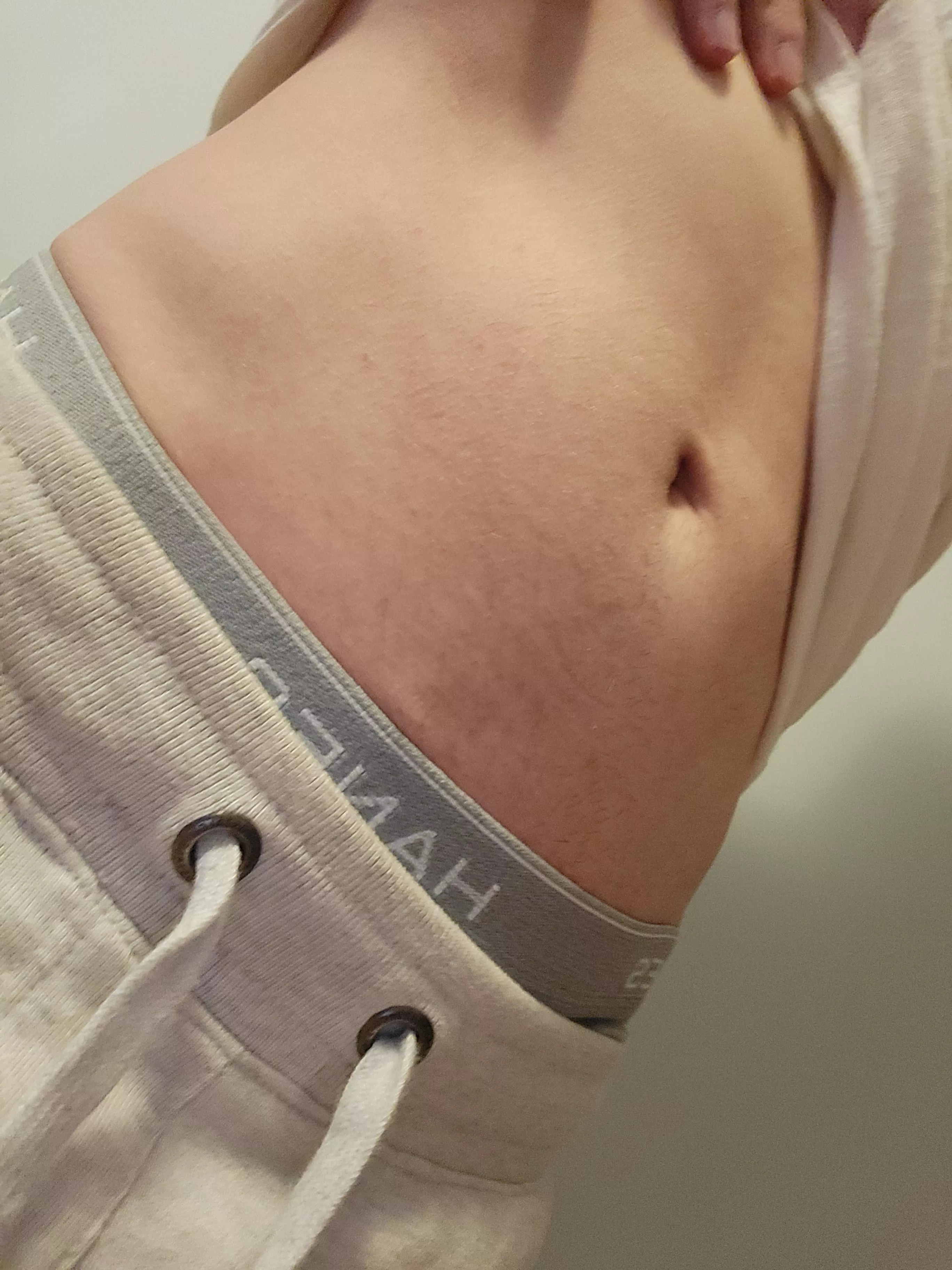 how would you warm up this little 5'3 105lb twink's morning?