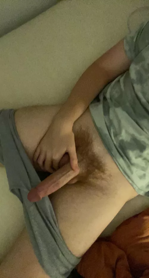 how’s it hangin bros hmu