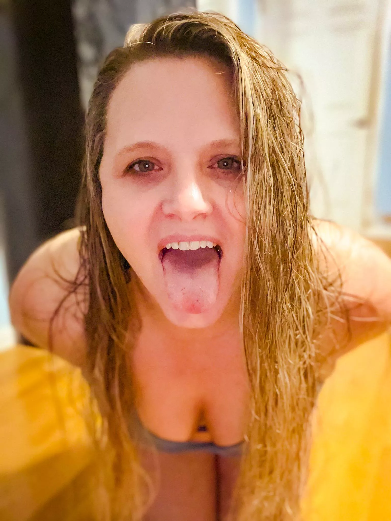 I am the best cock sucking mom you have ever met. Reward me with your load all over my pretty face.