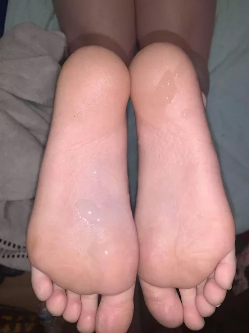 I bet you wish this was your cum