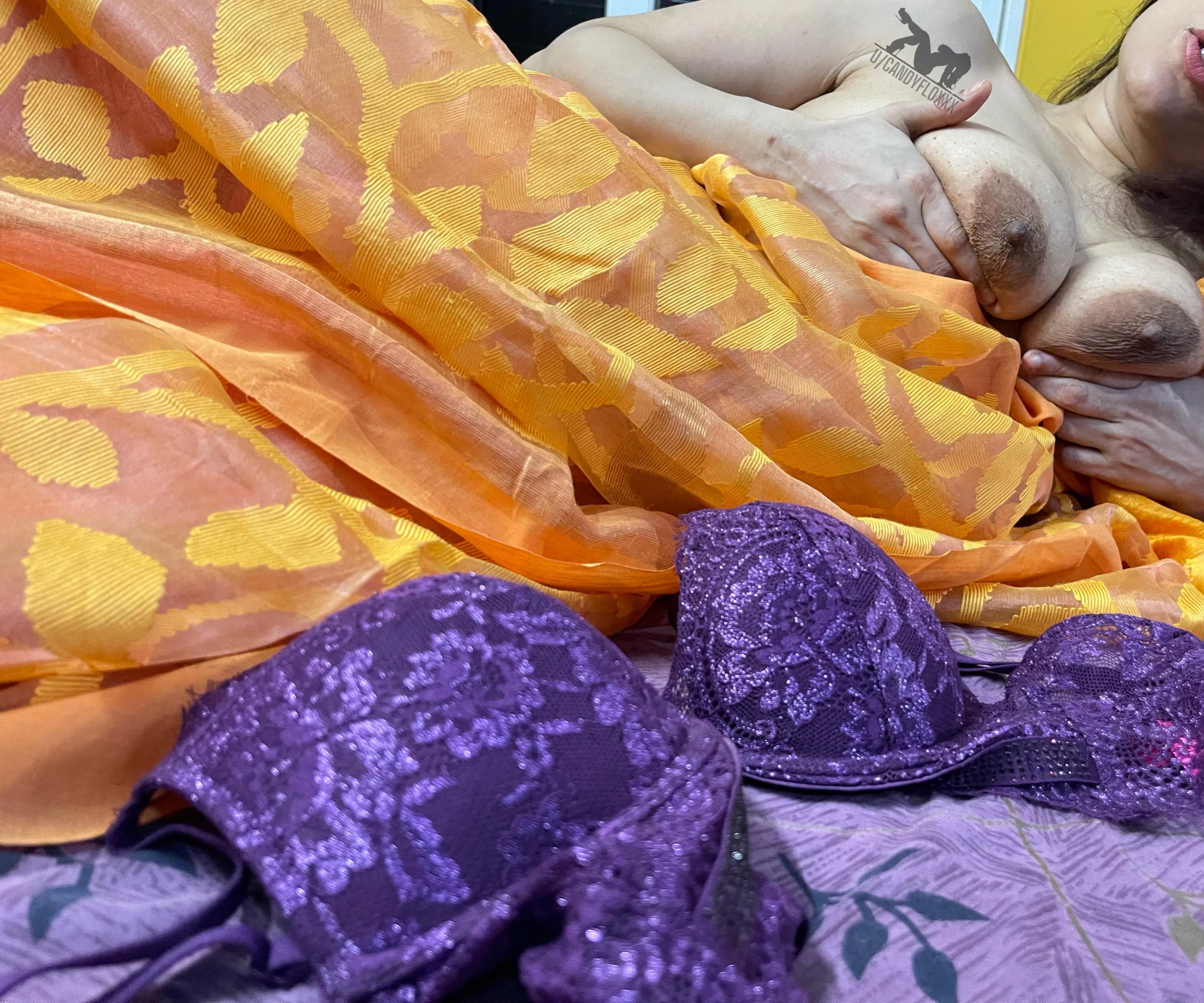 I can never get enough o(f) posing and posting in a saree. This one is humane silk.