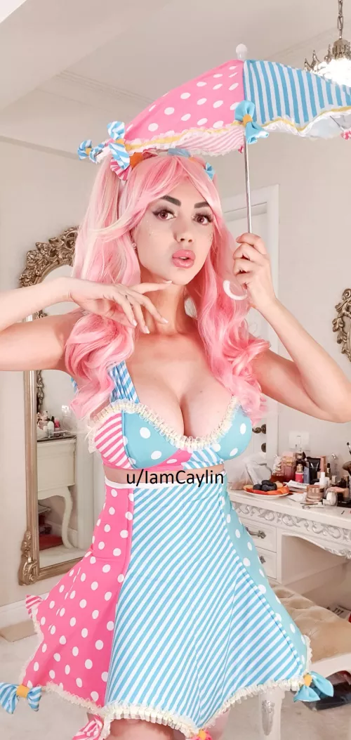 I [f]eel like a Princess in this outfit 👸🏻😇