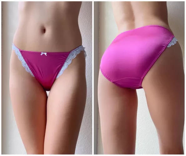 I feel *lovely* in these… ☺️🌸