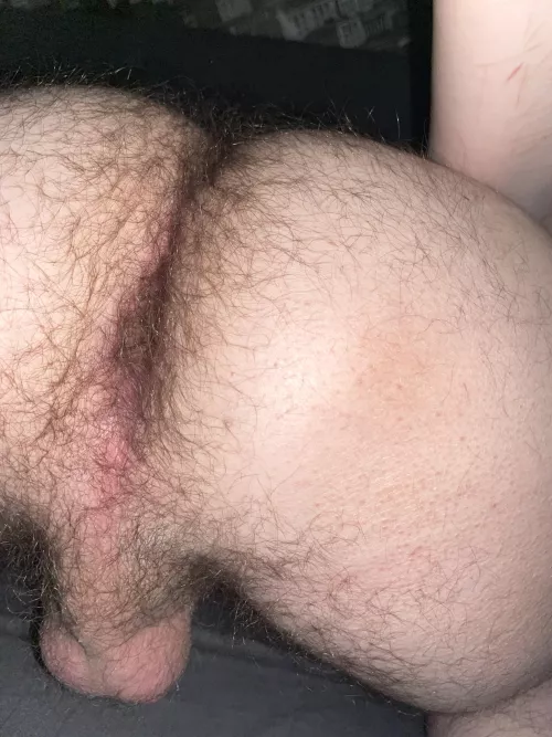 I forgot how horny I get, when I show other men my ass