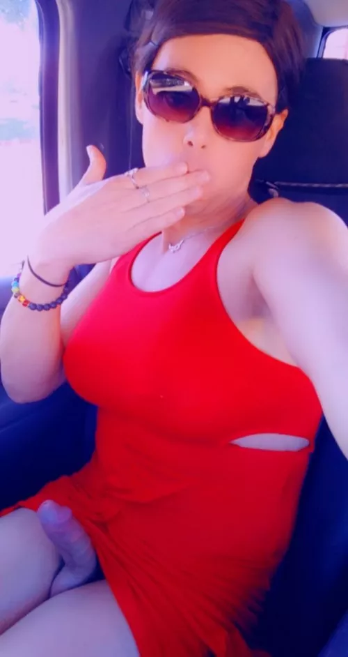 I forgot to wear panties under my little red dress 🤷‍♀️🍆🌈