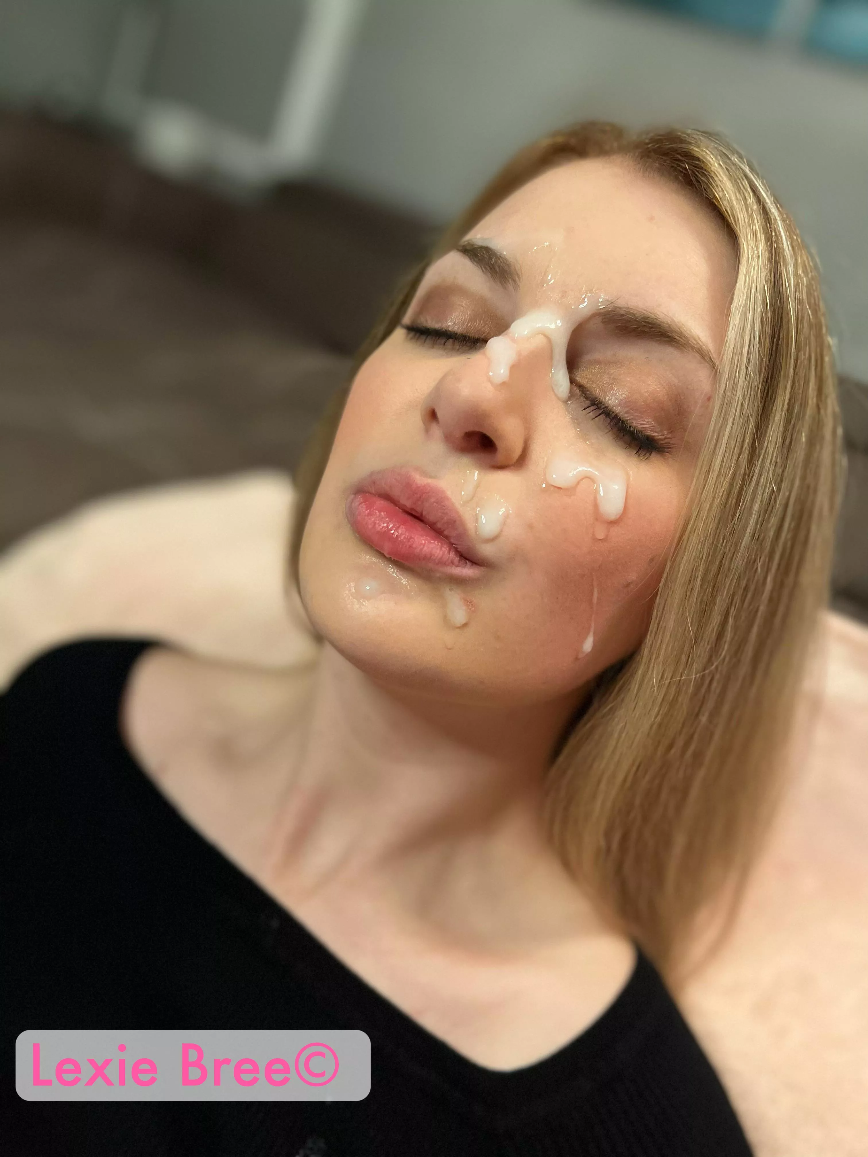 I fucking love cum so much…