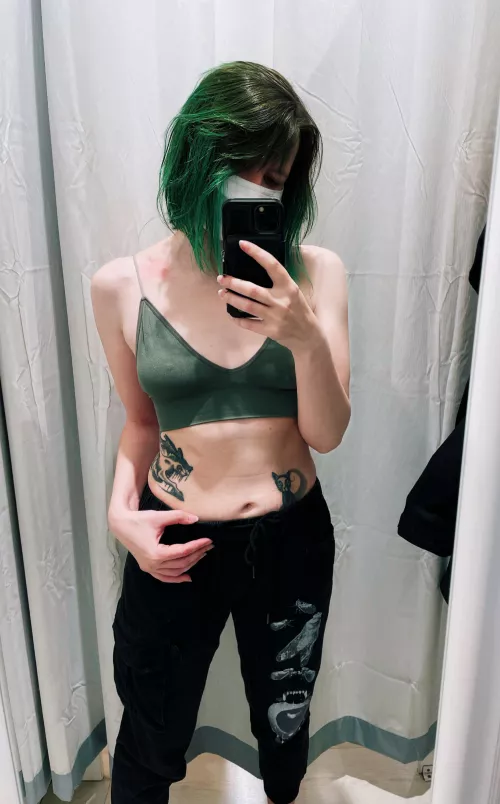 I hope semi lewds 💚