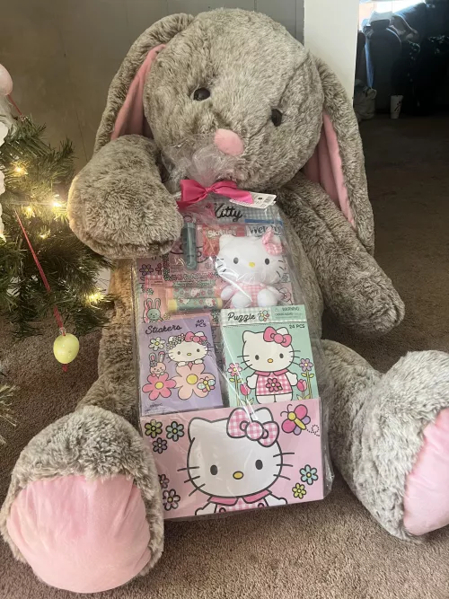 I hope the Easter bunny came to visit all of the other littles this morning 💕