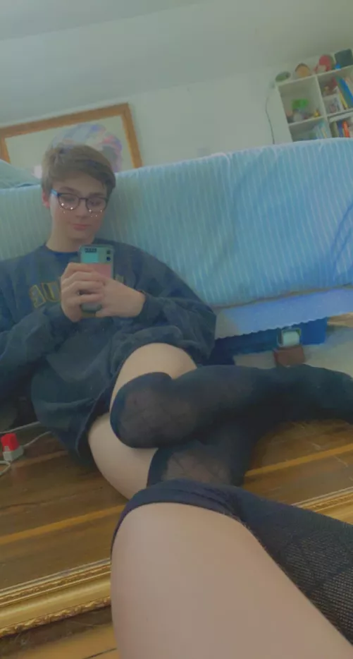 i hope this makes everyone’s day better you are all amazing love yo all <333