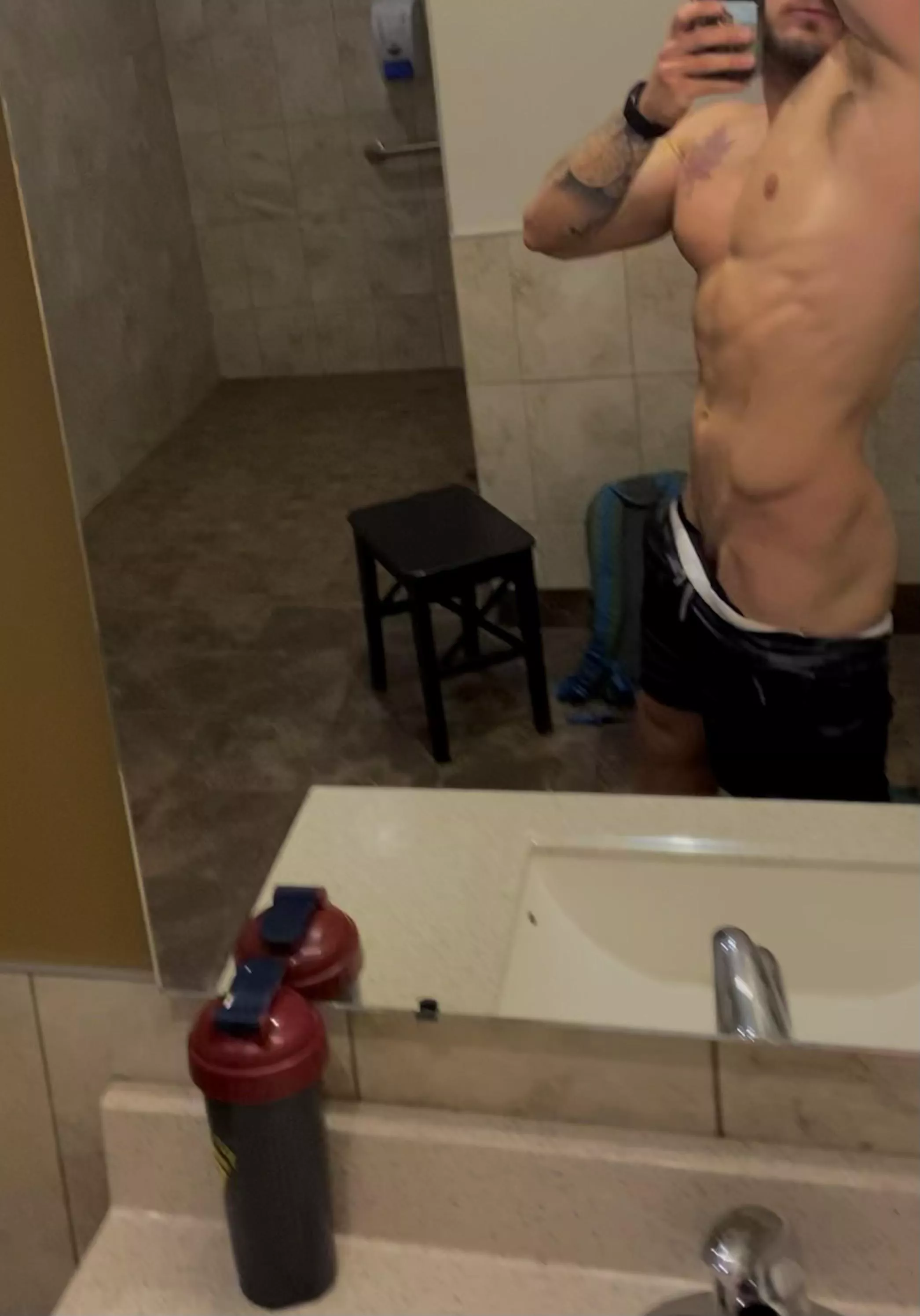 I hope you didn’t have a hard day😈[M]