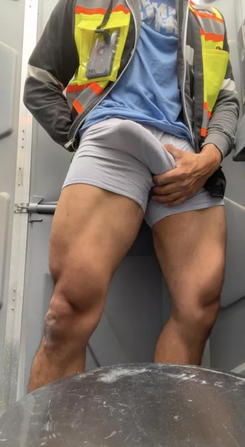 I know y’all like these work bulges :)