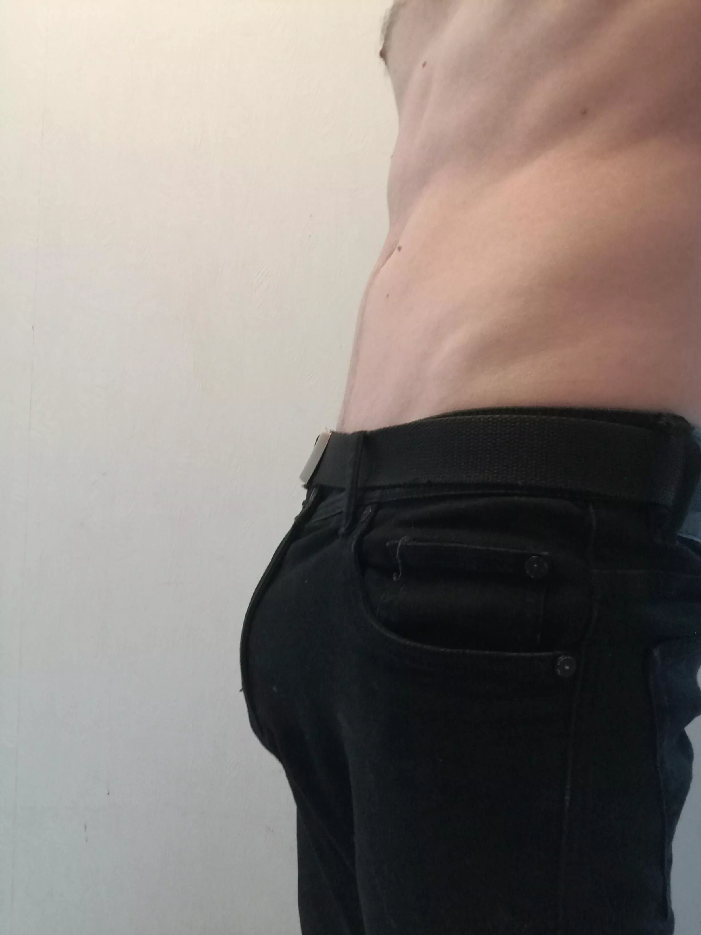 i like these new pants 😁