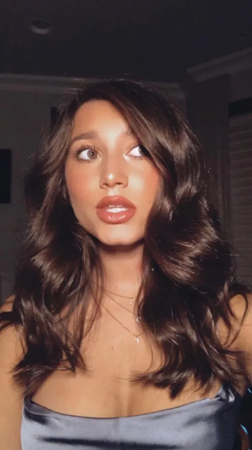 i look lkie such an airheaded dummy here hahaha