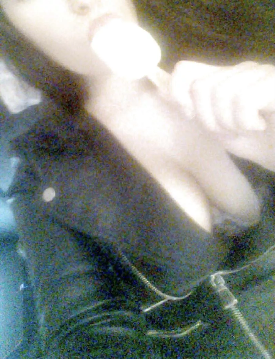 I love eating 🍦. I’m always feeling hot 🥵