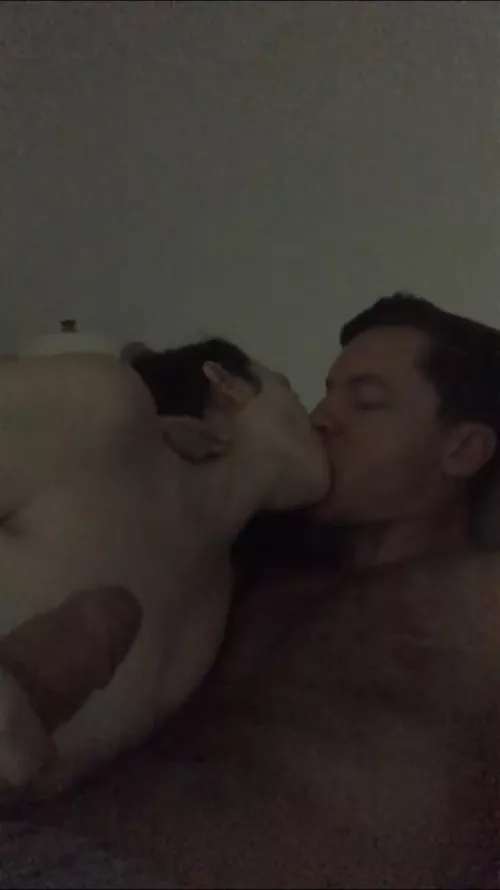 I love making out while she jerks me off...