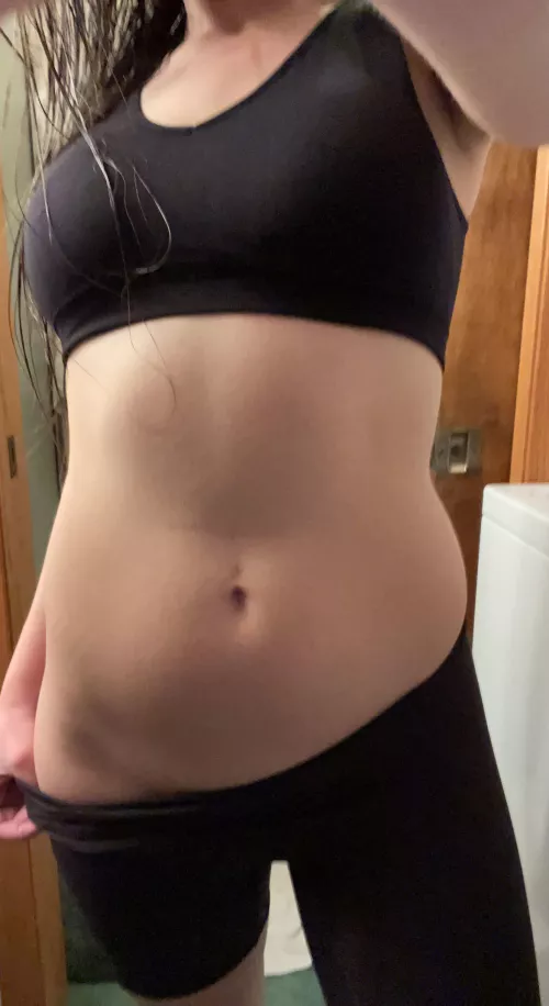 I love my bellybutton 🥰