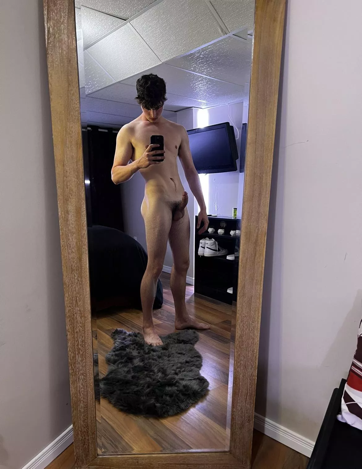 I love sending dick pics