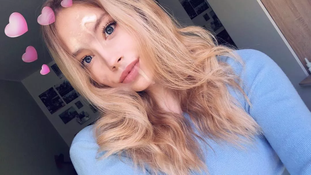 I Love the cum. tie me up and Cover me in cum. - F21 Germany