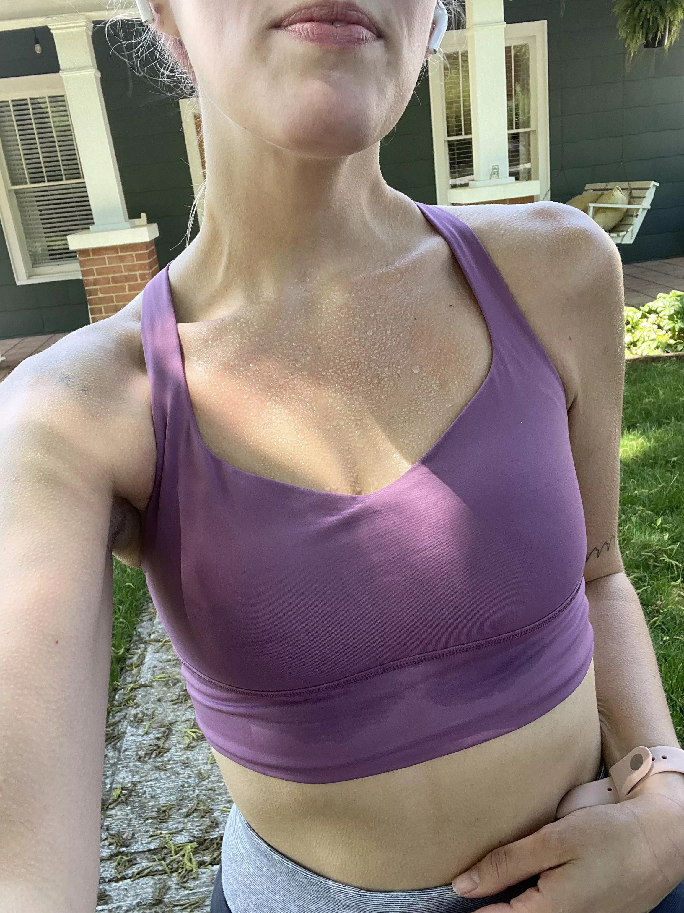 I love the little droplets on my chest