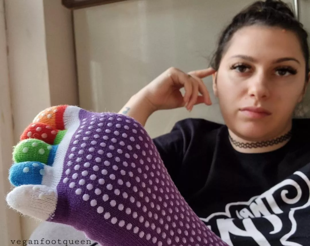 I love these toe socks 😝