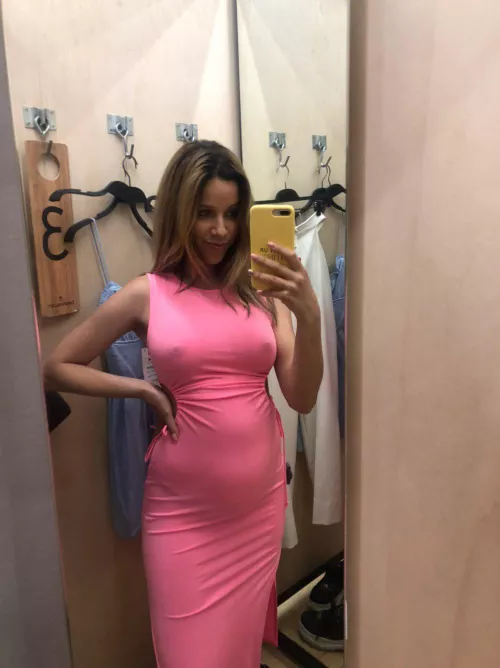 I love this one, shall I just pay for it and keep wearing it for the rest of the day? [f]