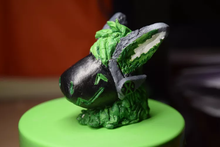 I made another figure of my protogen sona Timer