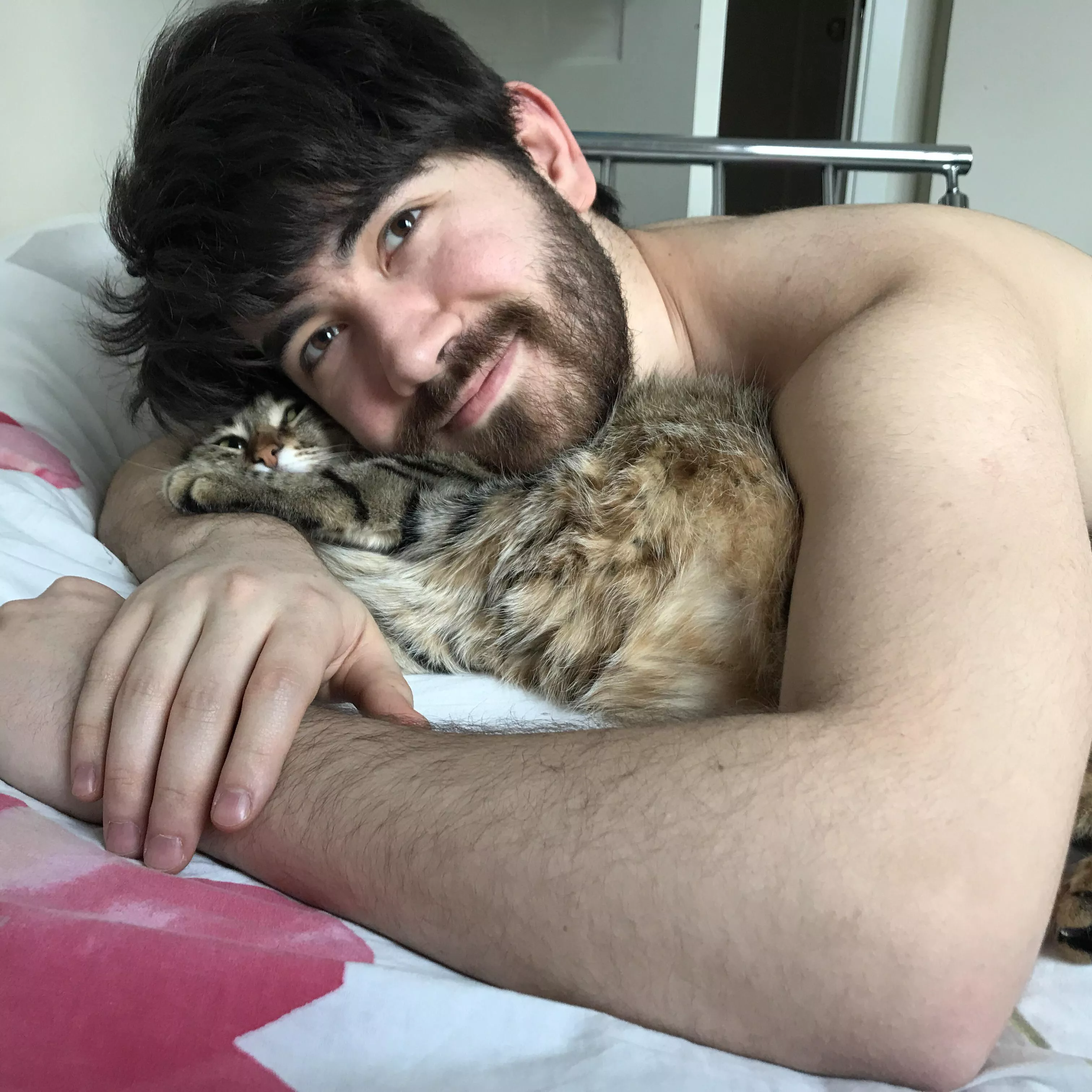 I may have crushed her a little😅 I may have crushed her a little😅