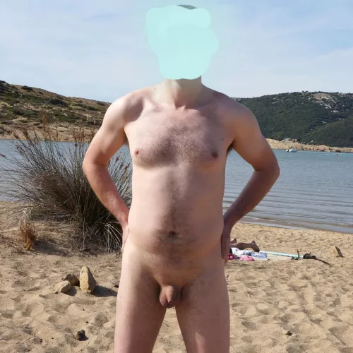 I might head down to Ardeer beach, Scotland, tomorrow afternoon for a long nude stroll all the way up and down the beach. Too chilly to lay out and sunbathe though! here's me in Croatia a few years ago 😊