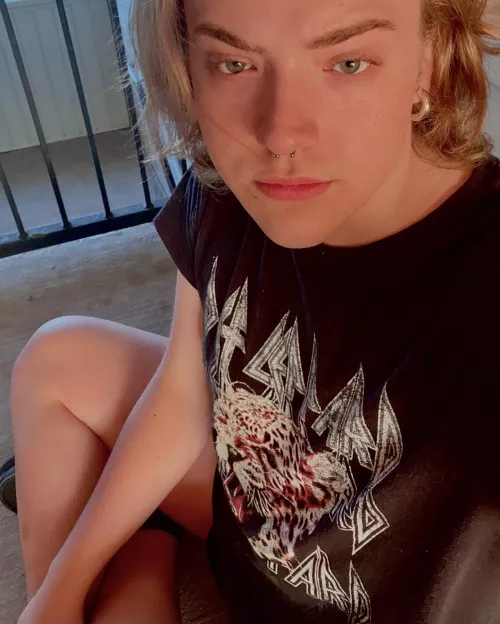 I need a cuddle buddy tonight