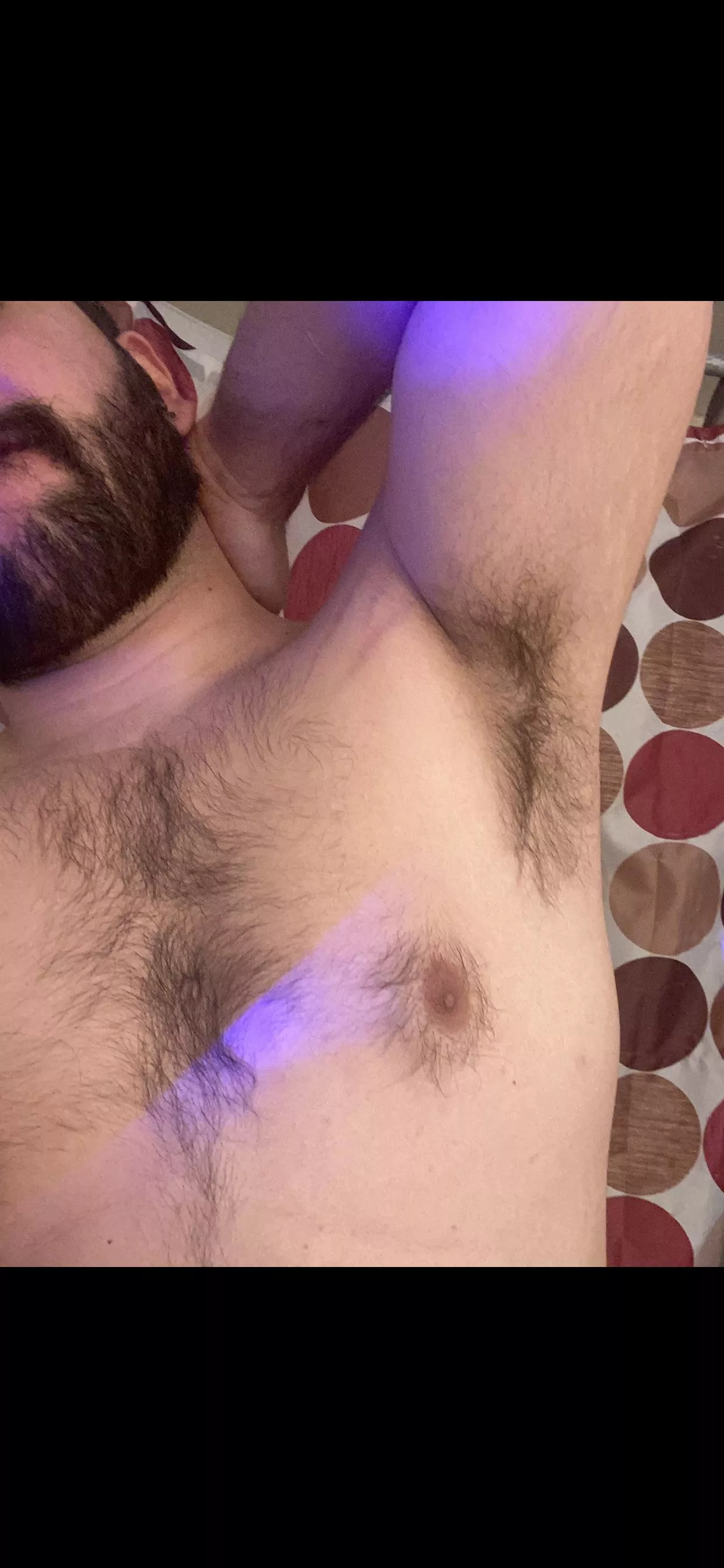 I need a shower 🚿 or a tongue 👅