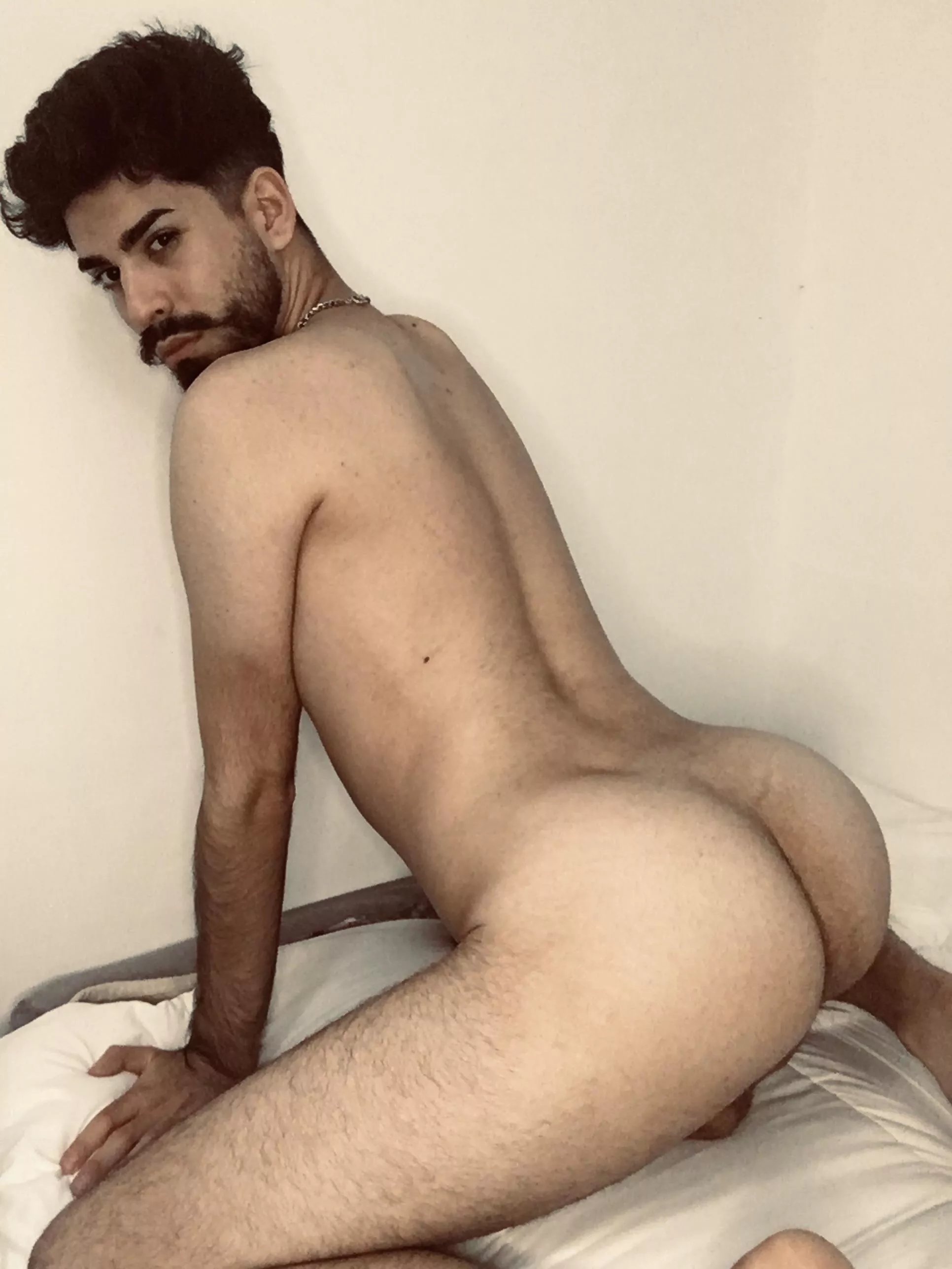 I need help, I’m very hot