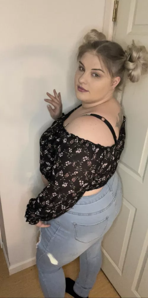 I need to get my back tattoo covered what should I get?