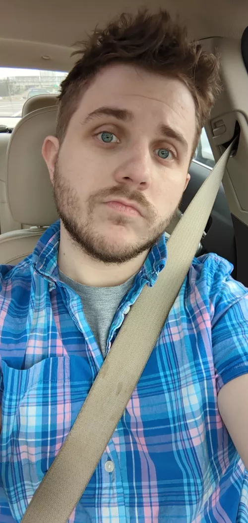 I posted earlier, but apparently it didn't upload correctly, so hi again š